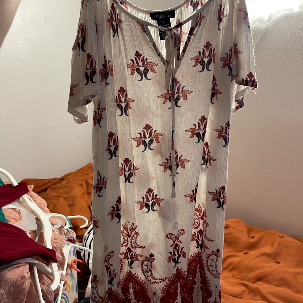 Rue 21 size small dress off the shoulder